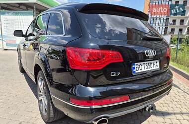 Внедорожник / Кроссовер Audi Q7 2014 в 