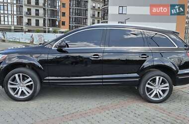 Внедорожник / Кроссовер Audi Q7 2014 в 