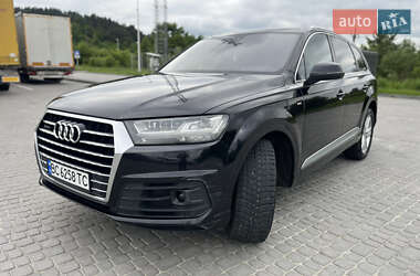 Внедорожник / Кроссовер Audi Q7 2017 в 