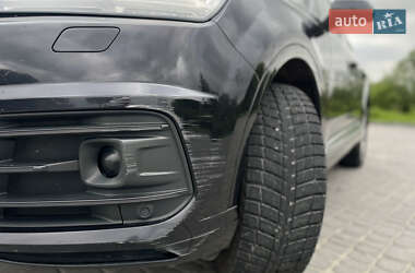 Внедорожник / Кроссовер Audi Q7 2017 в 