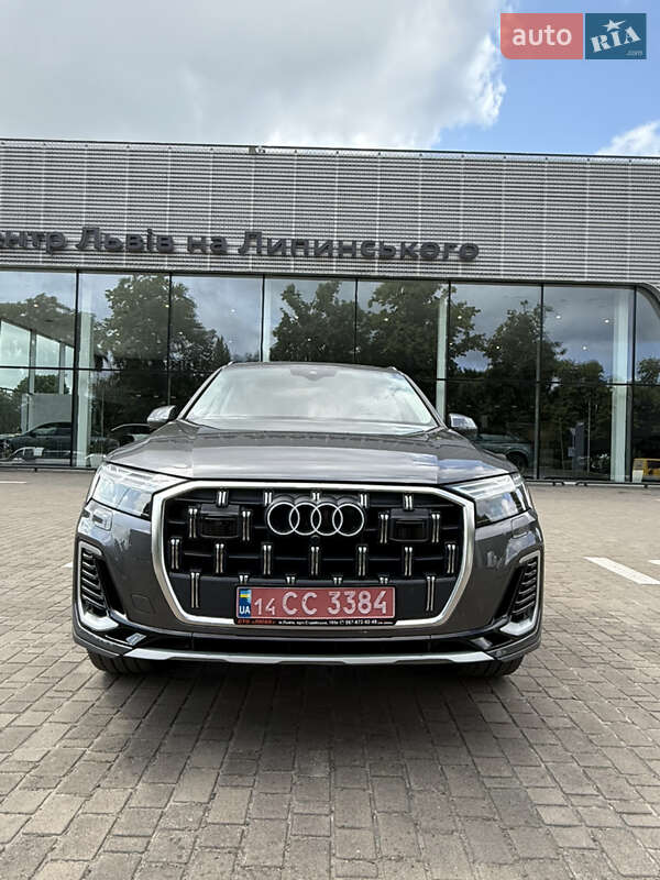 Внедорожник / Кроссовер Audi Q7 2024 в Львове