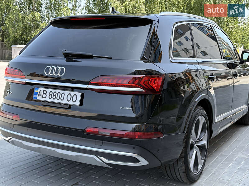 Внедорожник / Кроссовер Audi Q7 2020 в Виннице