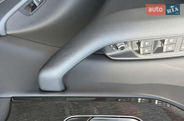 Внедорожник / Кроссовер Audi Q7 2020 в 