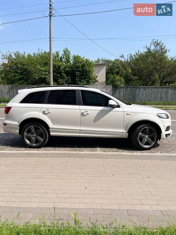Внедорожник / Кроссовер Audi Q7 2014 в Чернигове