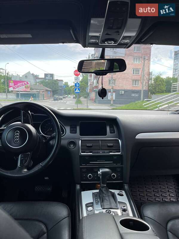Внедорожник / Кроссовер Audi Q7 2014 в Чернигове