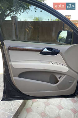 Позашляховик / Кросовер Audi Q7 2013 в 