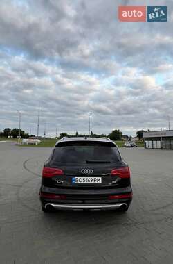 Внедорожник / Кроссовер Audi Q7 2012 в 