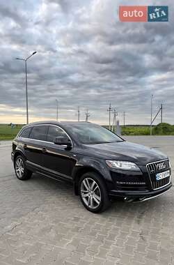 Внедорожник / Кроссовер Audi Q7 2012 в 