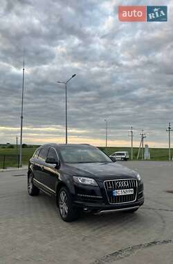 Внедорожник / Кроссовер Audi Q7 2012 в 