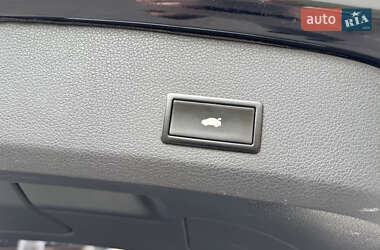 Внедорожник / Кроссовер Audi Q7 2011 в 