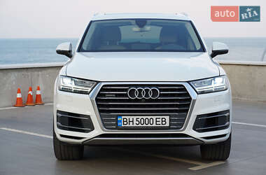 Внедорожник / Кроссовер Audi Q7 2016 в Одессе