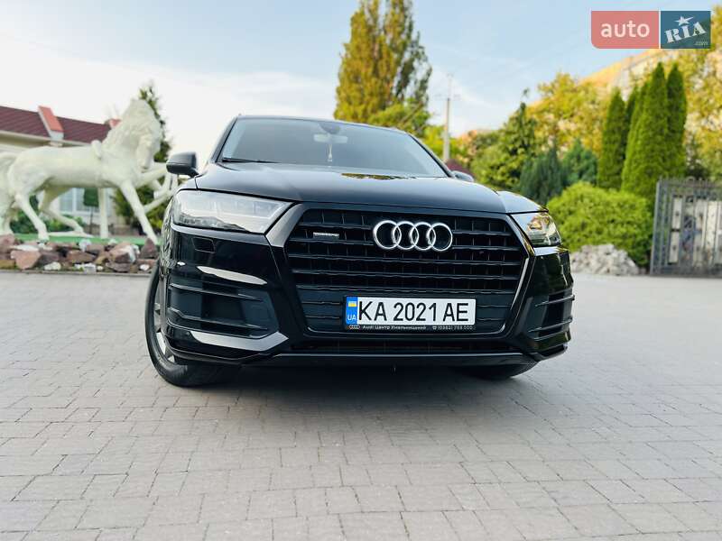 Позашляховик / Кросовер Audi Q7 2015 в Хмельницькому