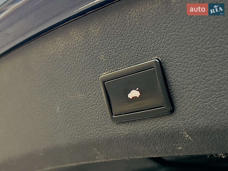 Позашляховик / Кросовер Audi Q7 2010 в Миколаєві