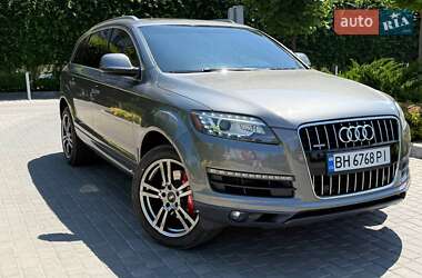 Внедорожник / Кроссовер Audi Q7 2012 в 