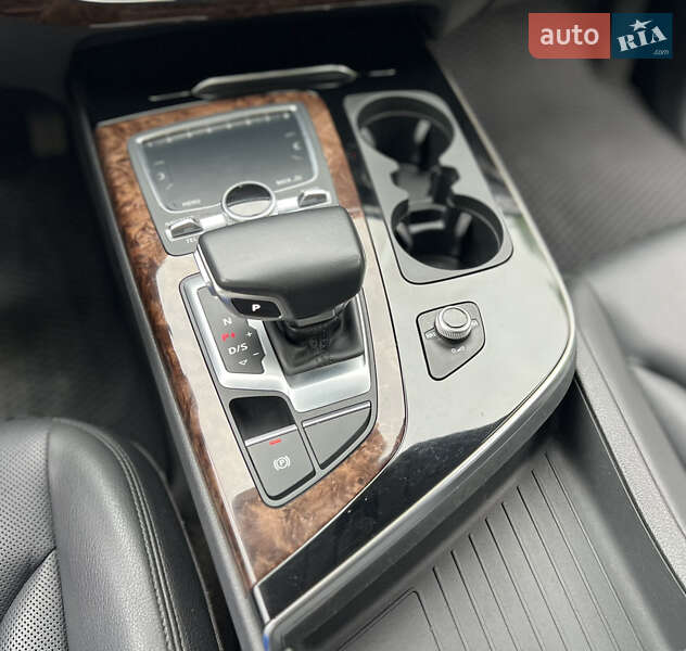 Позашляховик / Кросовер Audi Q7 2018 в Івано-Франківську