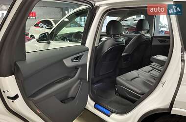 Внедорожник / Кроссовер Audi Q7 2025 в 