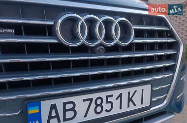 Внедорожник / Кроссовер Audi Q7 2018 в 