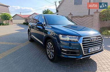 Внедорожник / Кроссовер Audi Q7 2018 в 