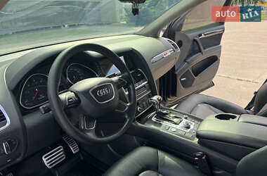 Внедорожник / Кроссовер Audi Q7 2012 в 