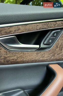 Внедорожник / Кроссовер Audi Q7 2020 в 
