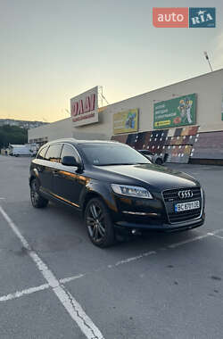 Внедорожник / Кроссовер Audi Q7 2006 в 