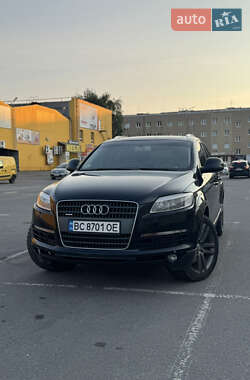 Внедорожник / Кроссовер Audi Q7 2006 в 