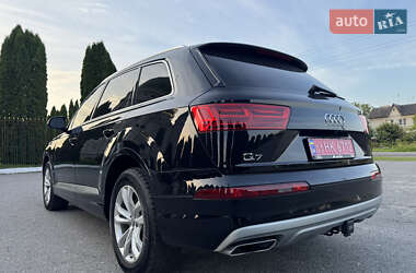 Внедорожник / Кроссовер Audi Q7 2019 в 