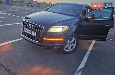 Позашляховик / Кросовер Audi Q7 2013 в 