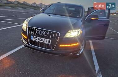 Позашляховик / Кросовер Audi Q7 2013 в 