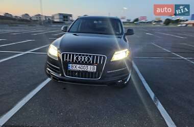 Позашляховик / Кросовер Audi Q7 2013 в 