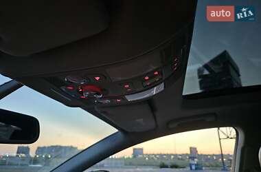 Позашляховик / Кросовер Audi Q7 2013 в 
