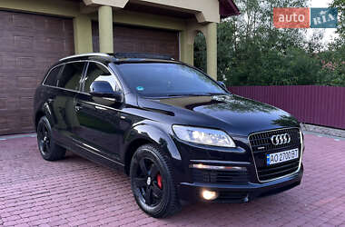 Внедорожник / Кроссовер Audi Q7 2008 в 