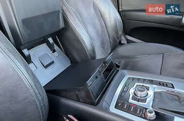 Внедорожник / Кроссовер Audi Q7 2008 в 