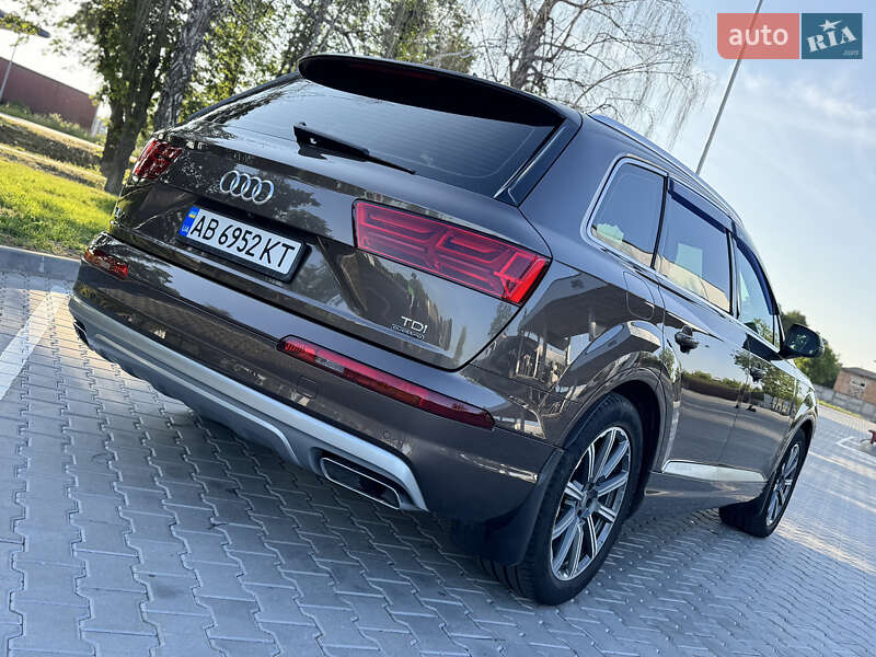 Позашляховик / Кросовер Audi Q7 2018 в Тульчині