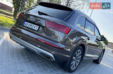 Внедорожник / Кроссовер Audi Q7 2018 в 