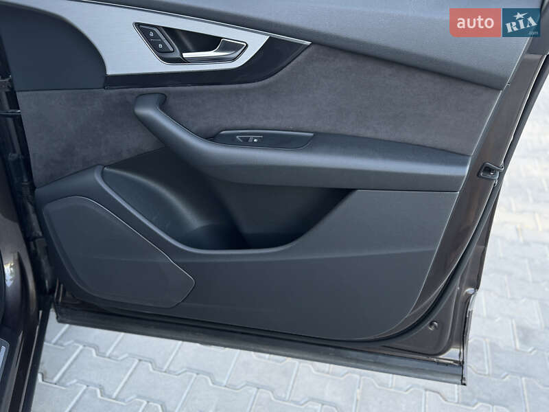 Внедорожник / Кроссовер Audi Q7 2018 в Тульчине фото 30 Внедорожник / Кроссовер Audi Q7 2018 в Тульчине