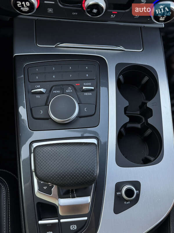 Внедорожник / Кроссовер Audi Q7 2018 в Тульчине фото 36 Внедорожник / Кроссовер Audi Q7 2018 в Тульчине