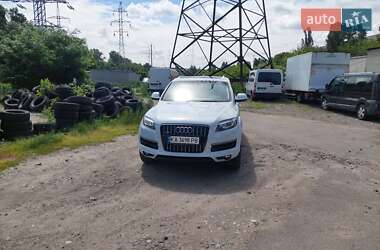 Позашляховик / Кросовер Audi Q7 2012 в Києві