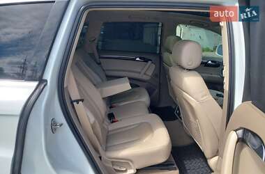 Внедорожник / Кроссовер Audi Q7 2012 в 