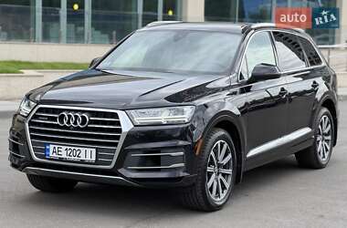 Внедорожник / Кроссовер Audi Q7 2016 в Днепре