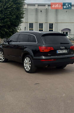 Внедорожник / Кроссовер Audi Q7 2007 в 