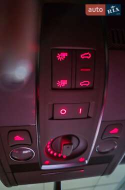 Позашляховик / Кросовер Audi Q7 2007 в 