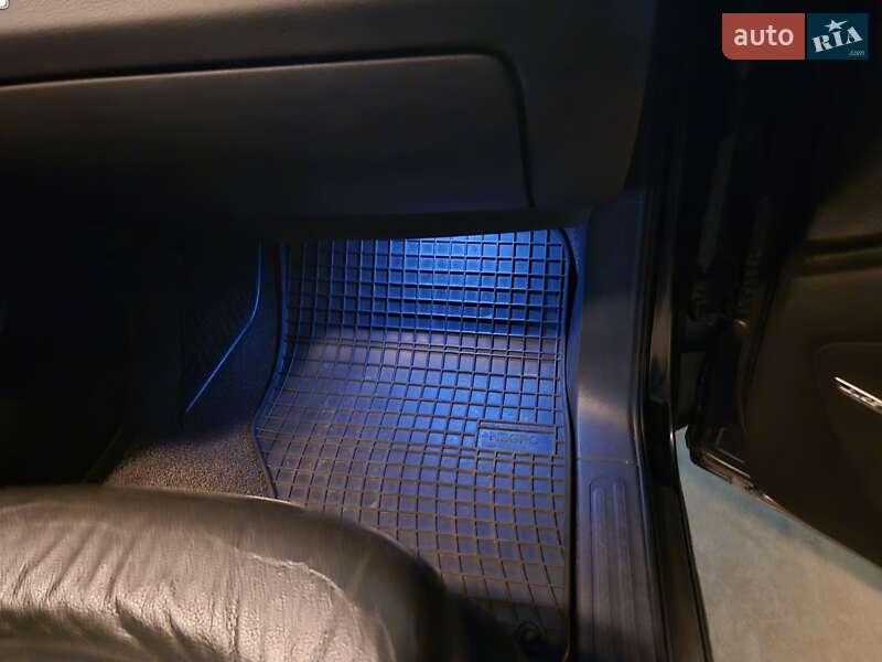 Внедорожник / Кроссовер Audi Q7 2007 в Киеве