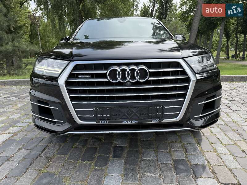 Внедорожник / Кроссовер Audi Q7 2016 в Киеве фото 22 Внедорожник / Кроссовер Audi Q7 2016 в Киеве