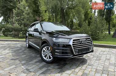 Позашляховик / Кросовер Audi Q7 2016 в 