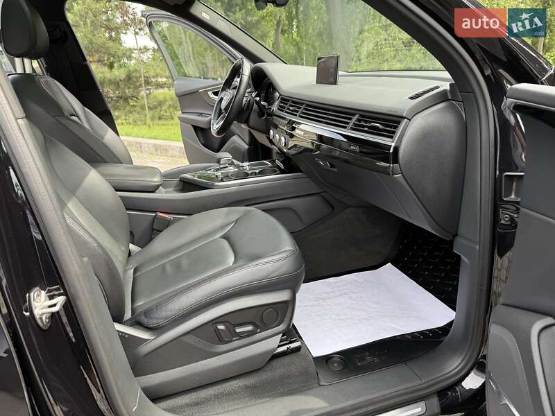 Внедорожник / Кроссовер Audi Q7 2016 в Киеве фото 109 Внедорожник / Кроссовер Audi Q7 2016 в Киеве