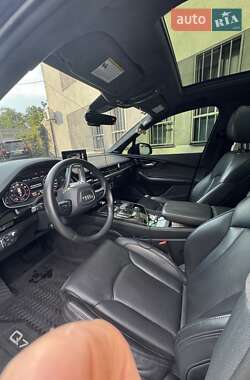 Внедорожник / Кроссовер Audi Q7 2019 в 