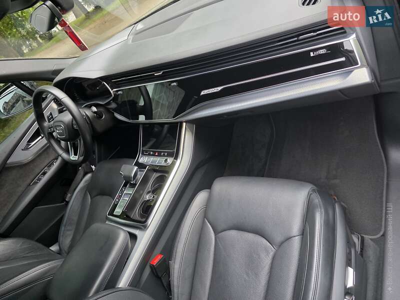 Внедорожник / Кроссовер Audi Q7 2020 в Луцке