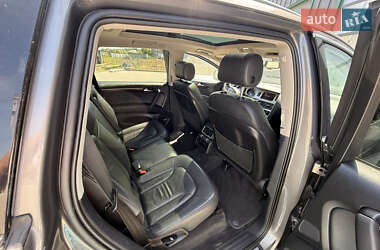 Внедорожник / Кроссовер Audi Q7 2012 в 