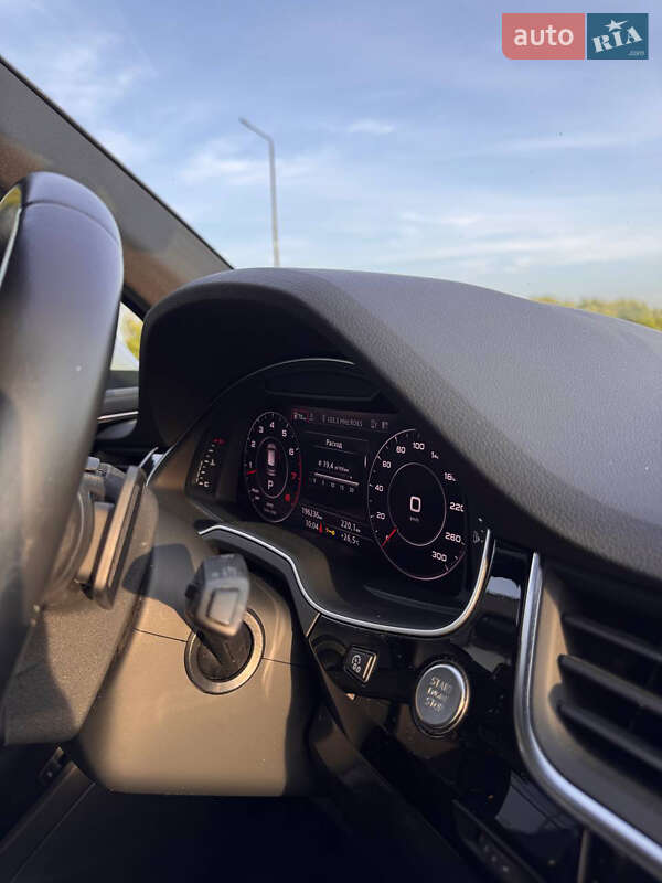 Позашляховик / Кросовер Audi Q7 2017 в Тернополі